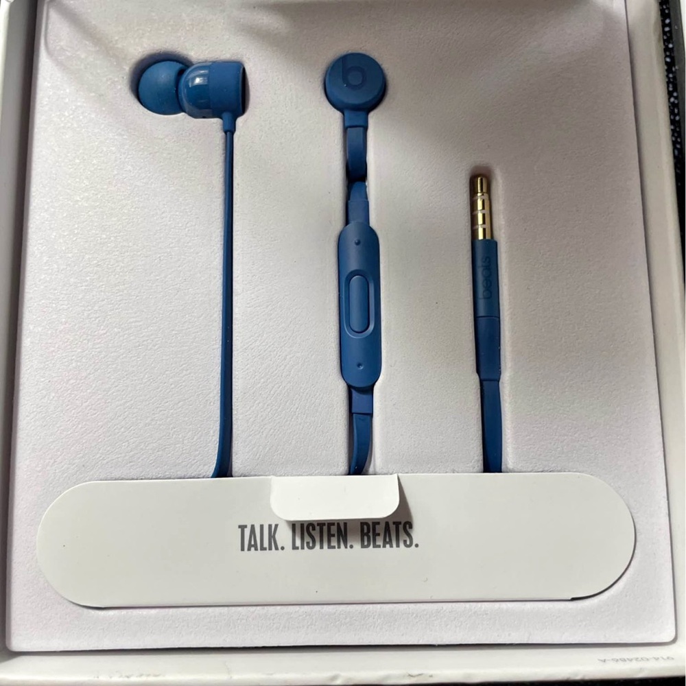 New Beats By Dre urbeats3 Wired Jack Earbuds In Blue - Picture 5 of 5